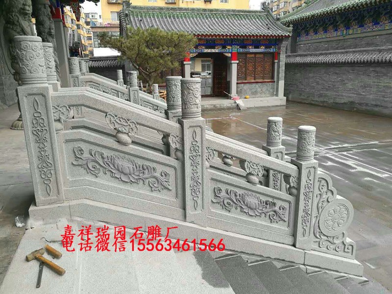 1525941409607178.jpg 石雕牌坊